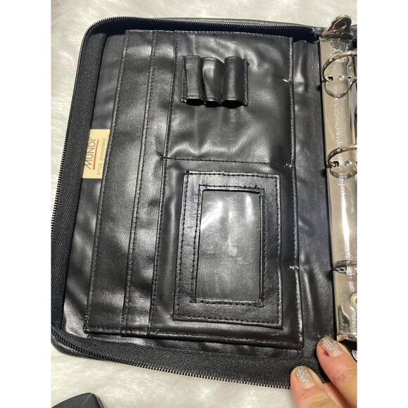 Mundi Soft Pebble Black Leather Zipper Portfolio Organizer With 3-Ring Binder - Picture 3 of 8